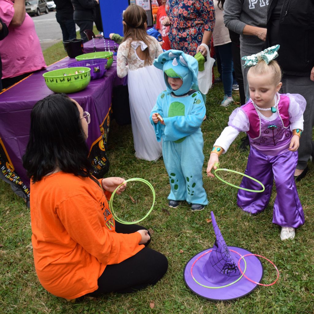 library festival 10-2019 063 (1024x1024).jpg